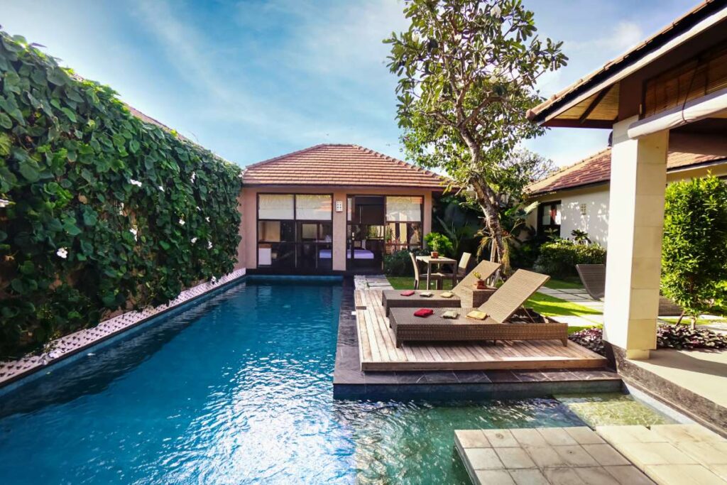 Why Training Is Essential in Pool Maintenance