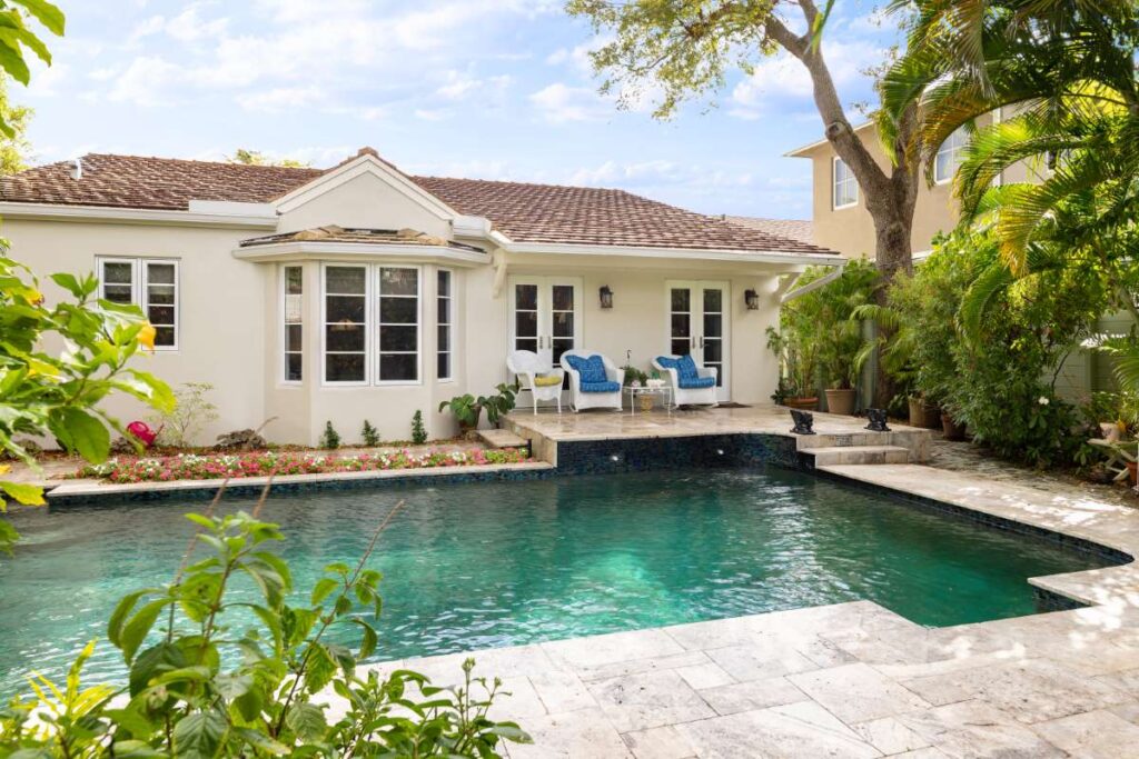 Pool Routes For Sale in Florida: Sarasota, Osprey, Apopka, Palm Harbor, and Riverview