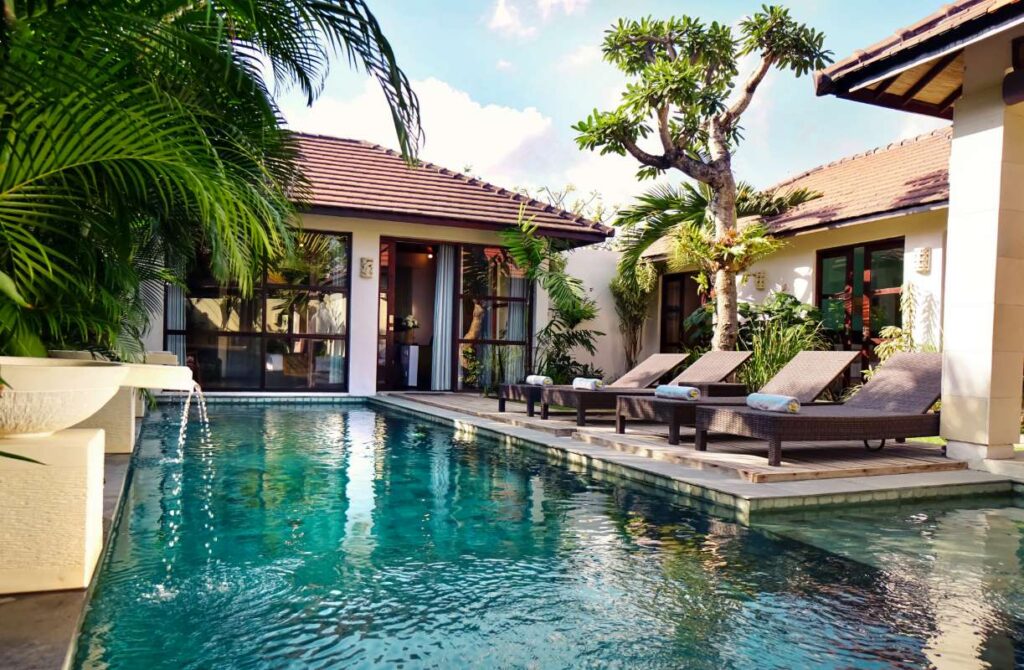 Pool Routes For Sale Florida: Oviedo, Seminole County, Clearwater, Pinellas County, Boynton Beach, Lutz, Bradenton