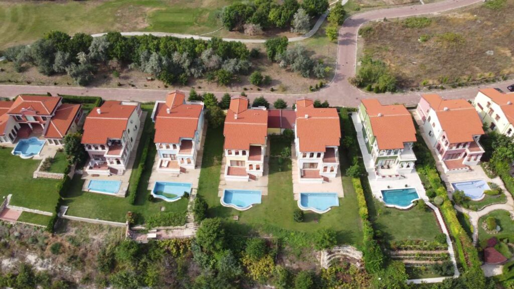 Pool Routes For Sale in Florida: Osprey, Sarasota County, Cape Coral, Fort Myers, Ormond Beach, and Winter Park